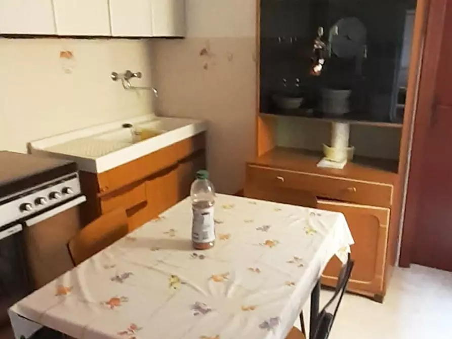 Immagine 7 di Appartamento in vendita  a Carrara