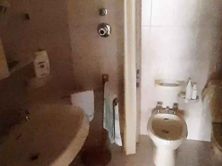 Immagine 14 di Appartamento in vendita  a Carrara