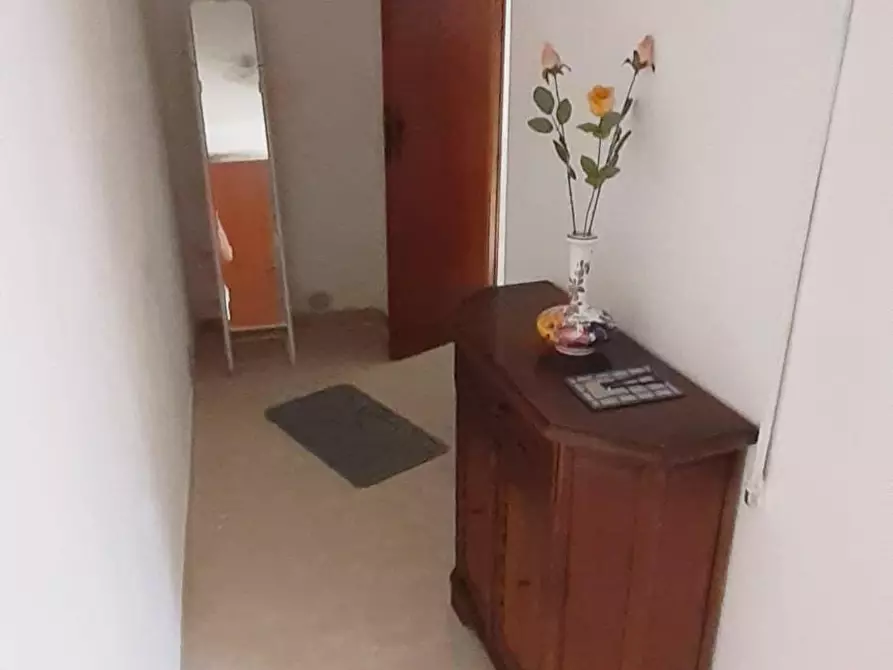 Immagine 10 di Appartamento in vendita  a Carrara