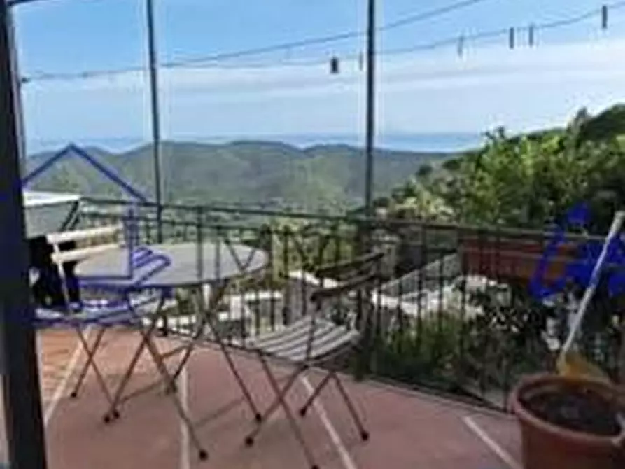Immagine 17 di Appartamento in vendita  a Campo Nell'elba