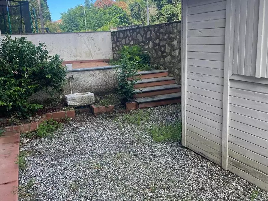 Immagine 15 di Appartamento in vendita  a Carrara