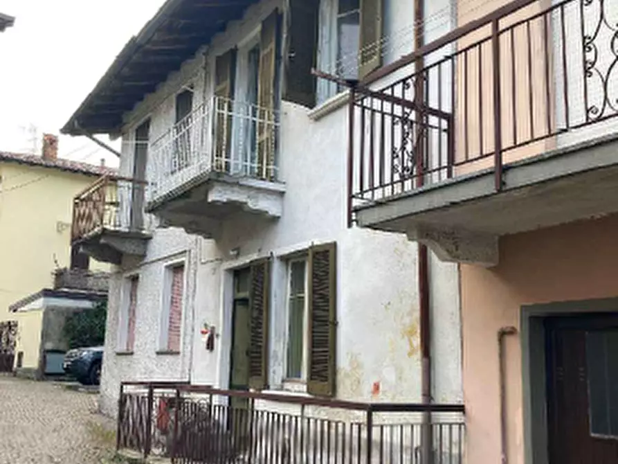 Immagine 2 di Appartamento in vendita  a Taino