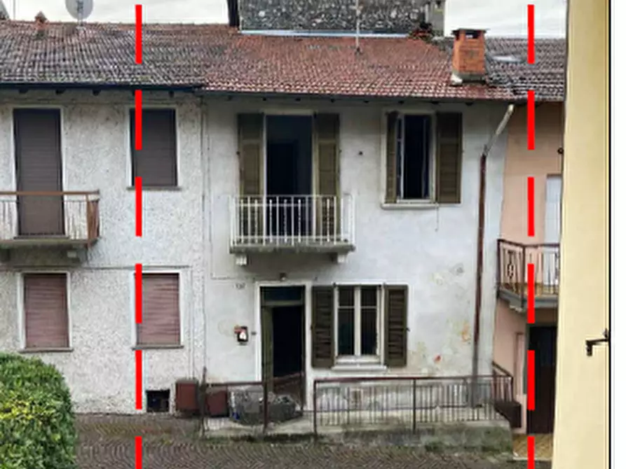 Immagine 1 di Appartamento in vendita  a Taino