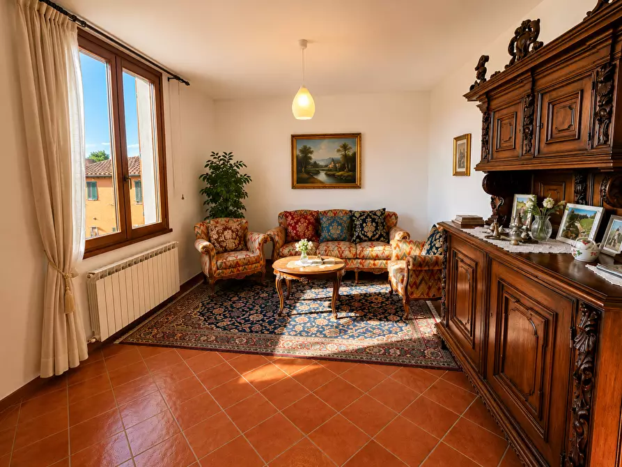 Immagine 7 di Villa in vendita  a Empoli