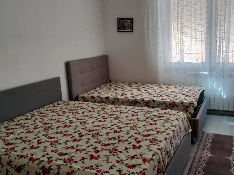 Immagine 5 di Appartamento in vendita  a Aulla