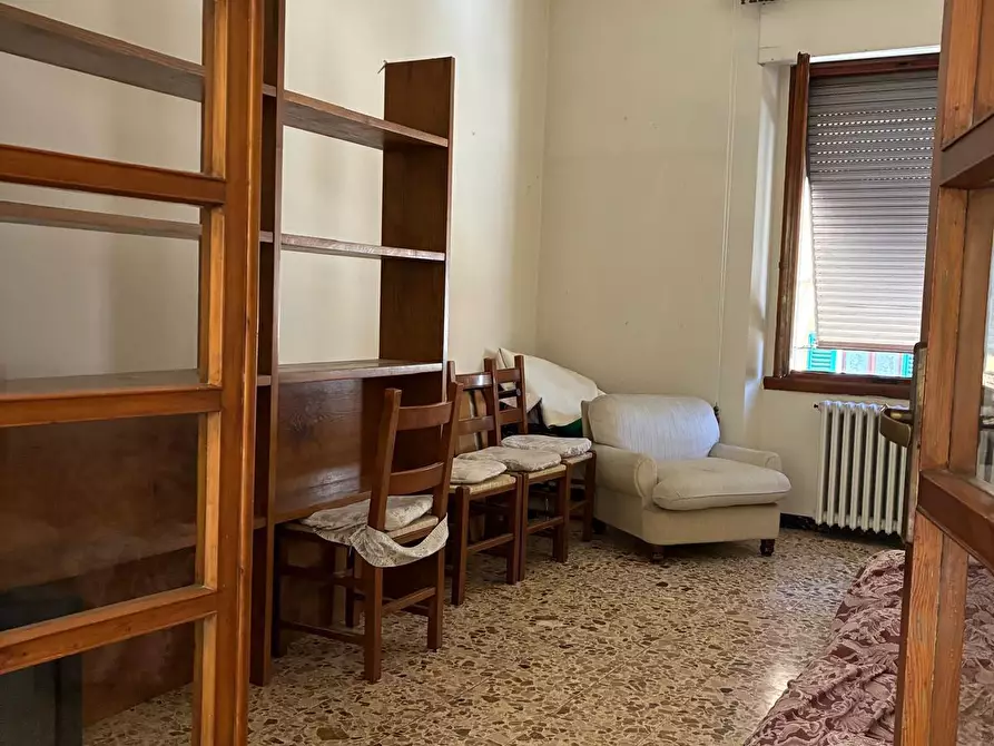 Immagine 4 di Casa indipendente in vendita  a Poggibonsi
