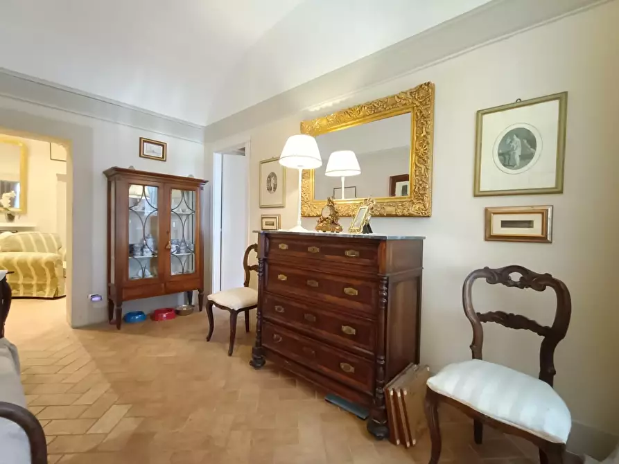 Immagine 9 di Appartamento in vendita  a Pisa