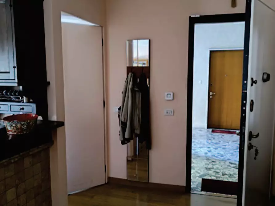 Immagine 7 di Appartamento in vendita  a Milano