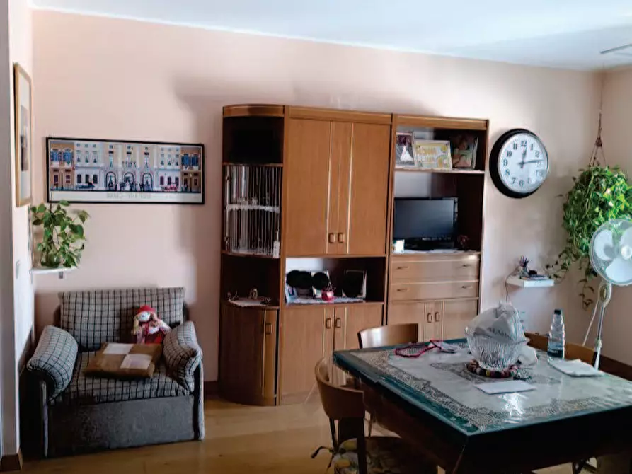 Immagine 12 di Appartamento in vendita  a Milano