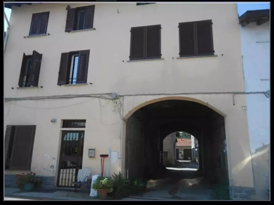 Immagine 2 di Appartamento in vendita  a Basiano