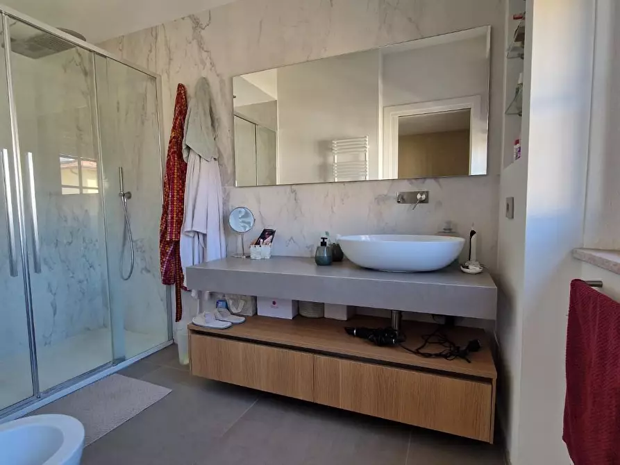 Immagine 49 di Appartamento in vendita  a Cascina