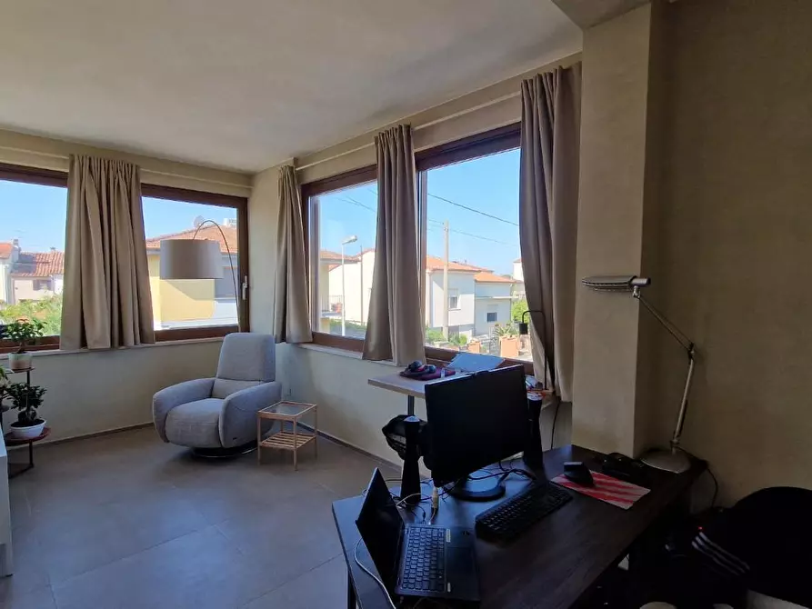 Immagine 21 di Appartamento in vendita  a Cascina