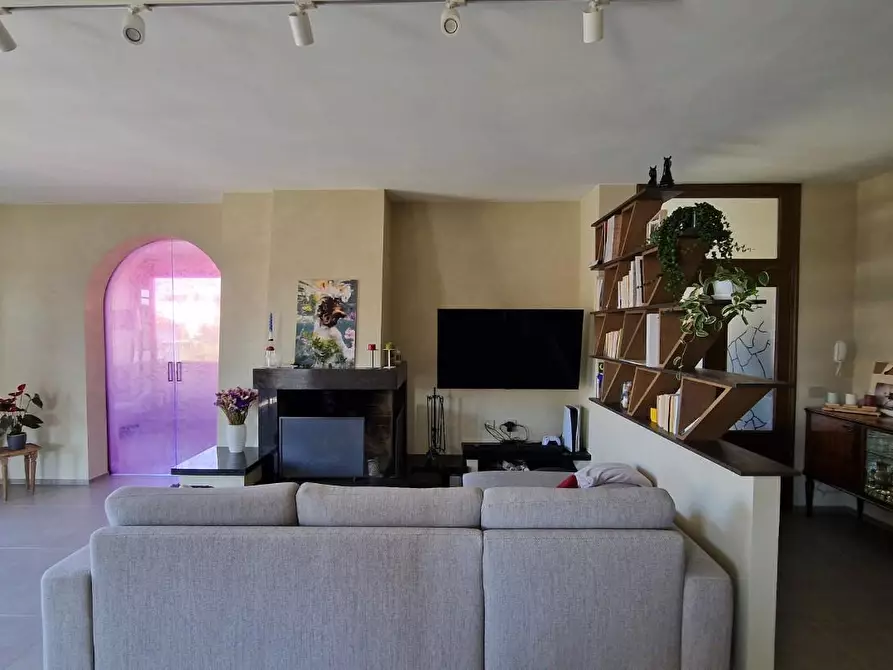 Immagine 25 di Appartamento in vendita  a Cascina