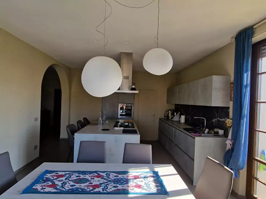 Immagine 15 di Appartamento in vendita  a Cascina