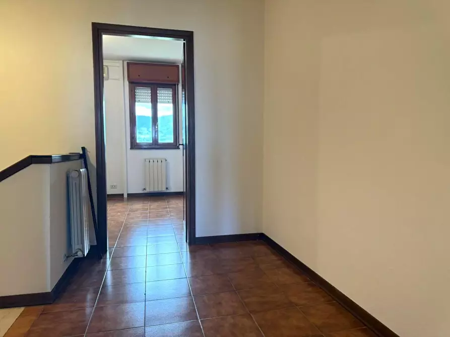 Immagine 15 di Villetta a schiera in vendita  a Capannori