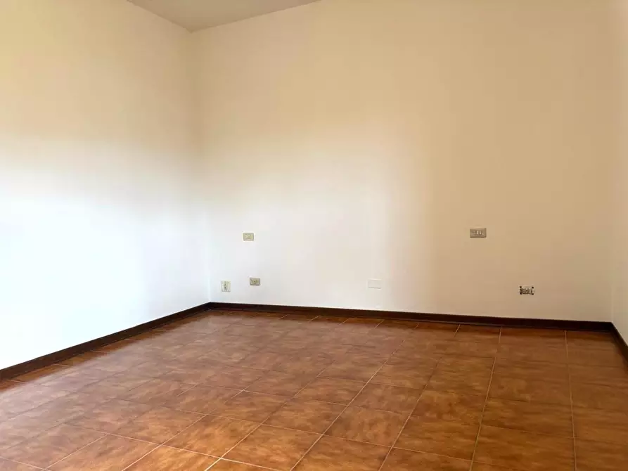 Immagine 8 di Villetta a schiera in vendita  a Capannori