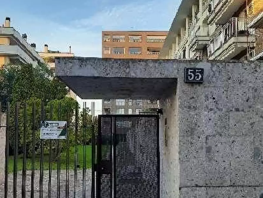 Immagine 5 di Appartamento in vendita  a Milano