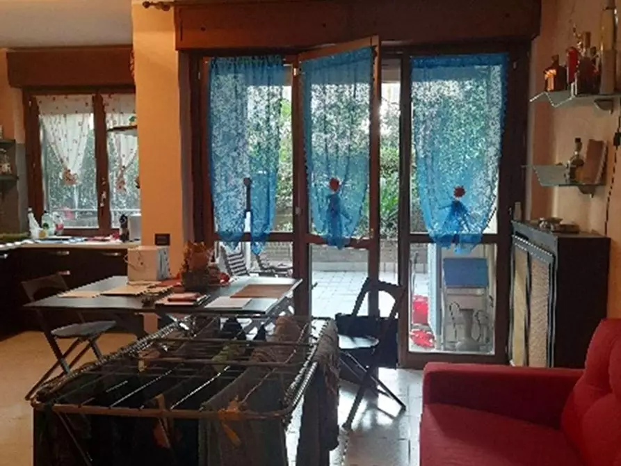Immagine 10 di Appartamento in vendita  a Milano