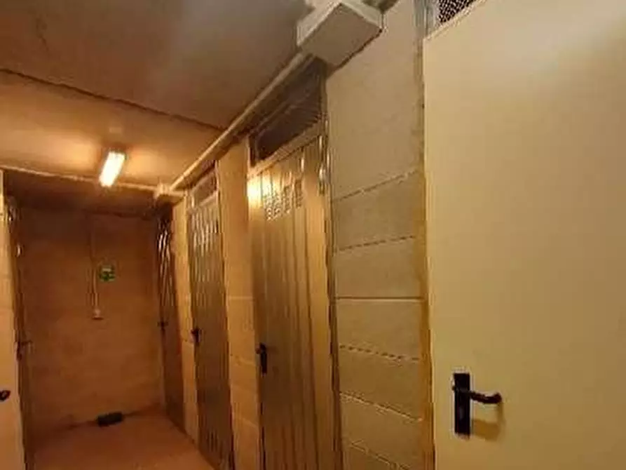 Immagine 32 di Appartamento in vendita  a Milano