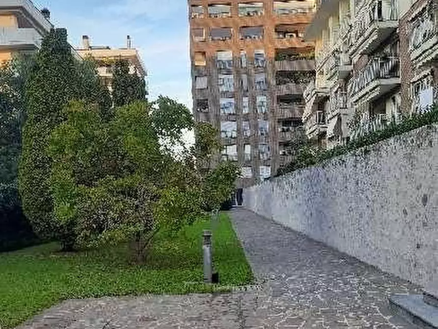 Immagine 6 di Appartamento in vendita  a Milano