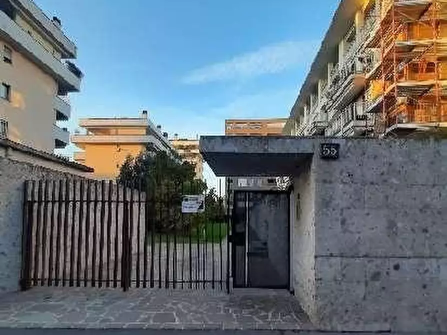 Immagine 4 di Appartamento in vendita  a Milano