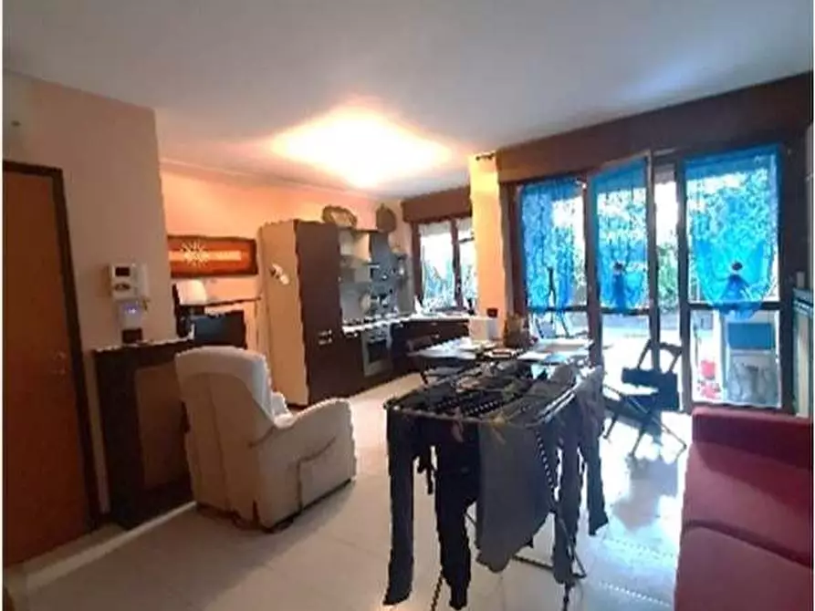 Immagine 17 di Appartamento in vendita  a Milano