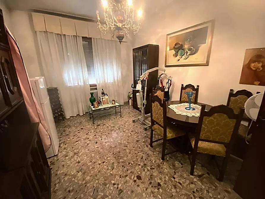 Immagine 2 di Appartamento in vendita  a Montopoli In Val D'arno