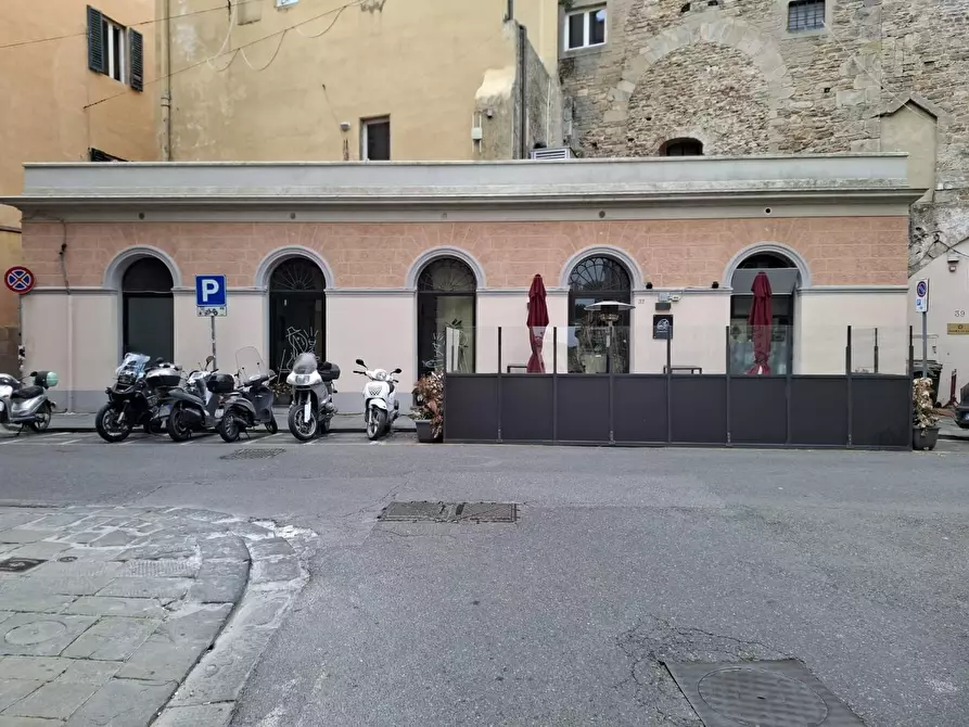 Immagine 3 di Locale commerciale in vendita  a Pisa