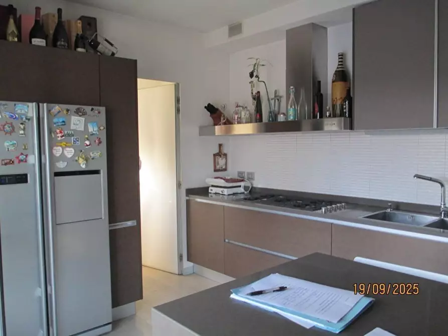 Immagine 9 di Appartamento in vendita  a Milano