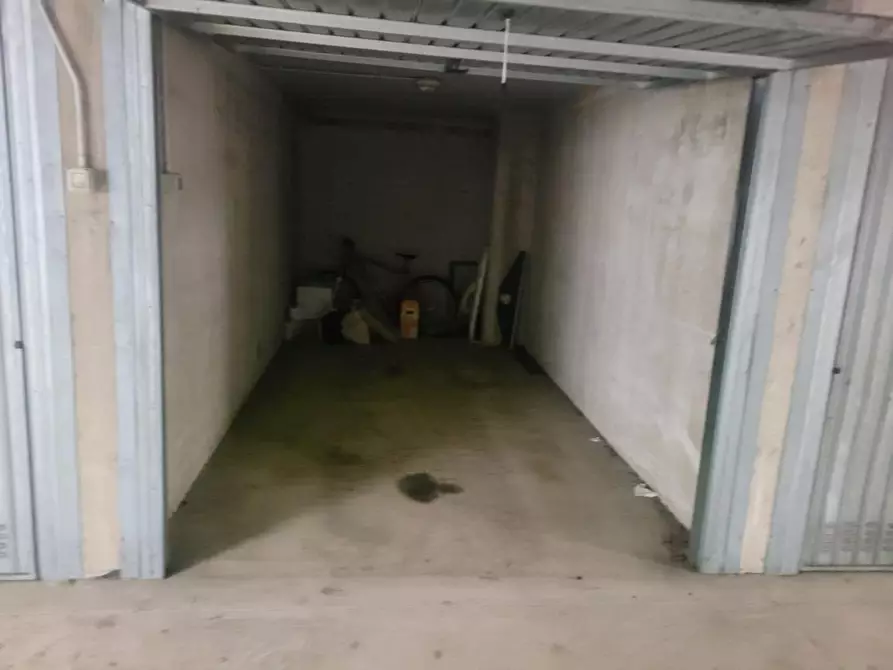 Immagine 19 di Appartamento in vendita  a Milano