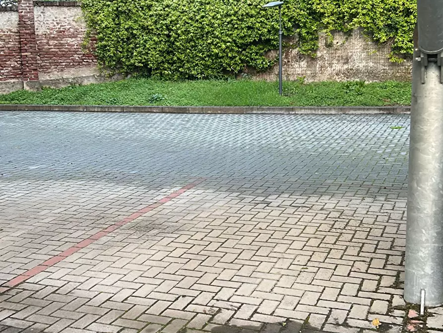Immagine 4 di Garage in vendita  a Rivoli