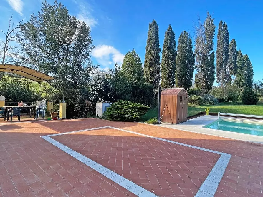 Immagine 3 di Casa colonica in vendita  a Rosignano Marittimo
