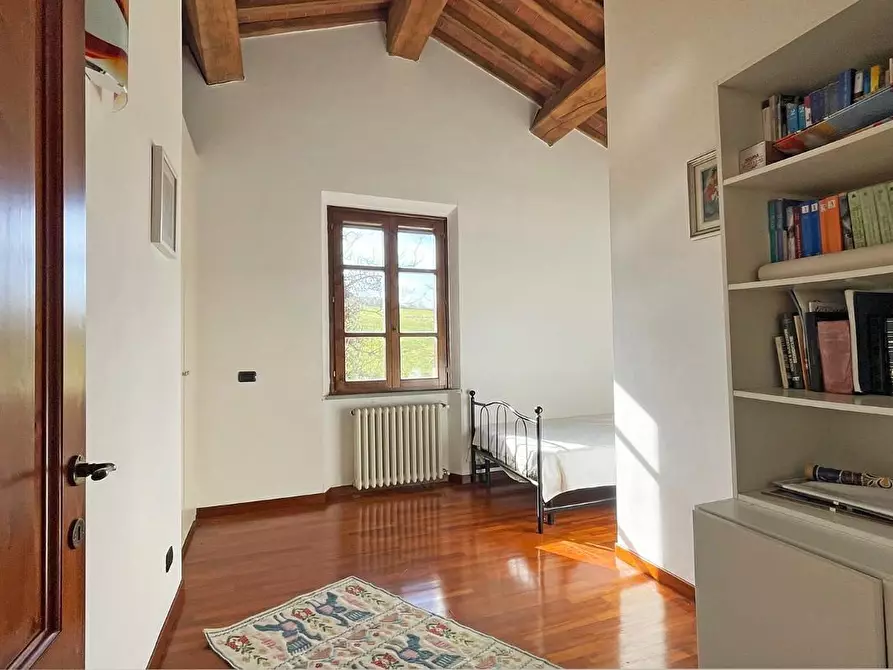 Immagine 18 di Casa colonica in vendita  a Rosignano Marittimo