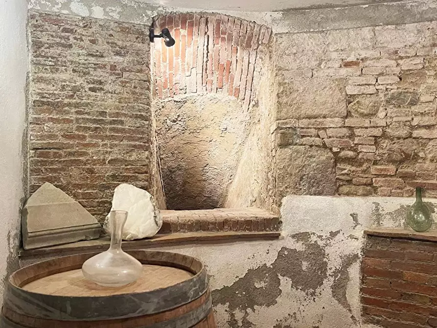 Immagine 26 di Casa colonica in vendita  a Rosignano Marittimo