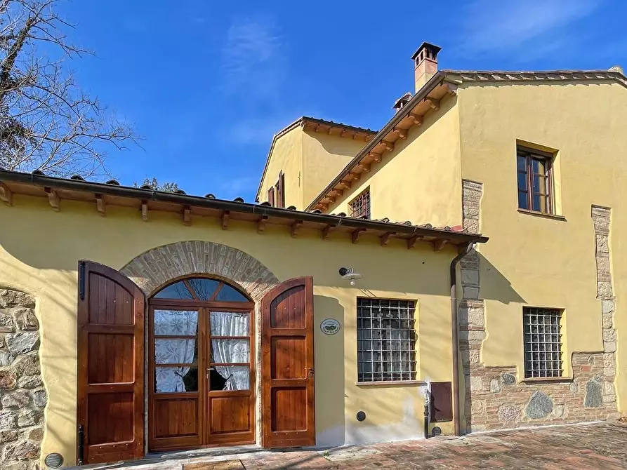 Immagine 1 di Casa colonica in vendita  a Rosignano Marittimo