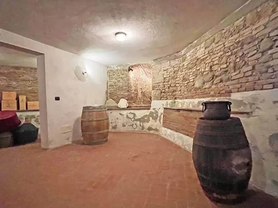 Immagine 25 di Casa colonica in vendita  a Rosignano Marittimo