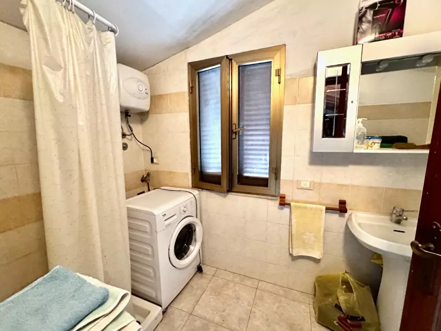 Immagine 44 di Villa in vendita  a San Giuliano Terme