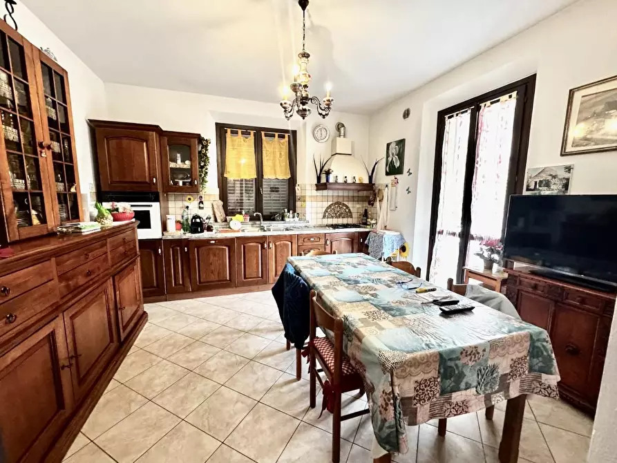 Immagine 25 di Villa in vendita  a San Giuliano Terme