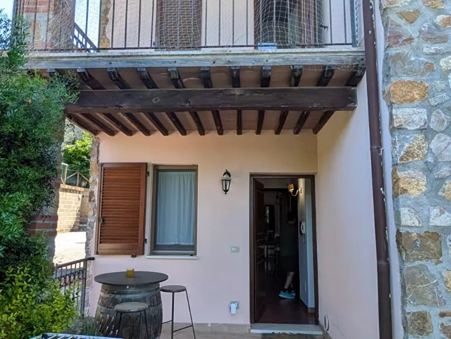 Immagine 1 di Appartamento in vendita  a Manciano