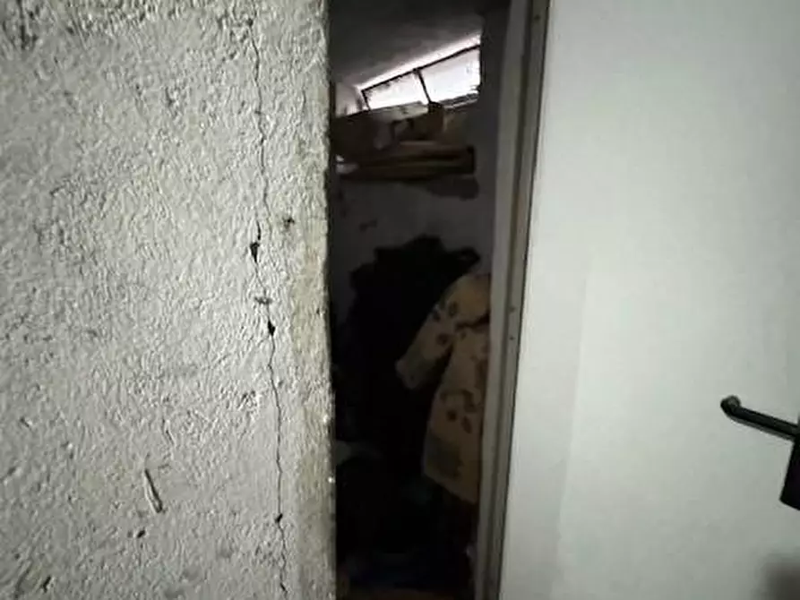 Immagine 17 di Appartamento in vendita  a Cesano Boscone