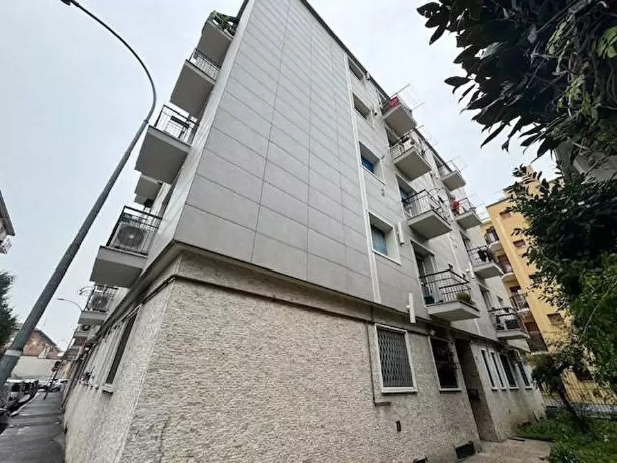 Immagine 7 di Appartamento in vendita  a Cesano Boscone
