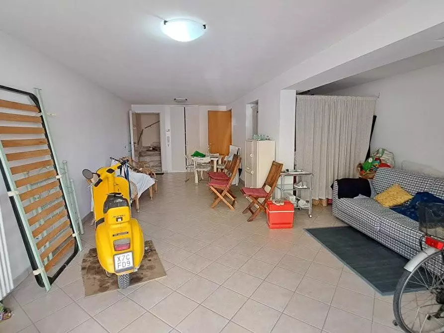 Immagine 23 di Casa bifamiliare in vendita  a Rosignano Marittimo