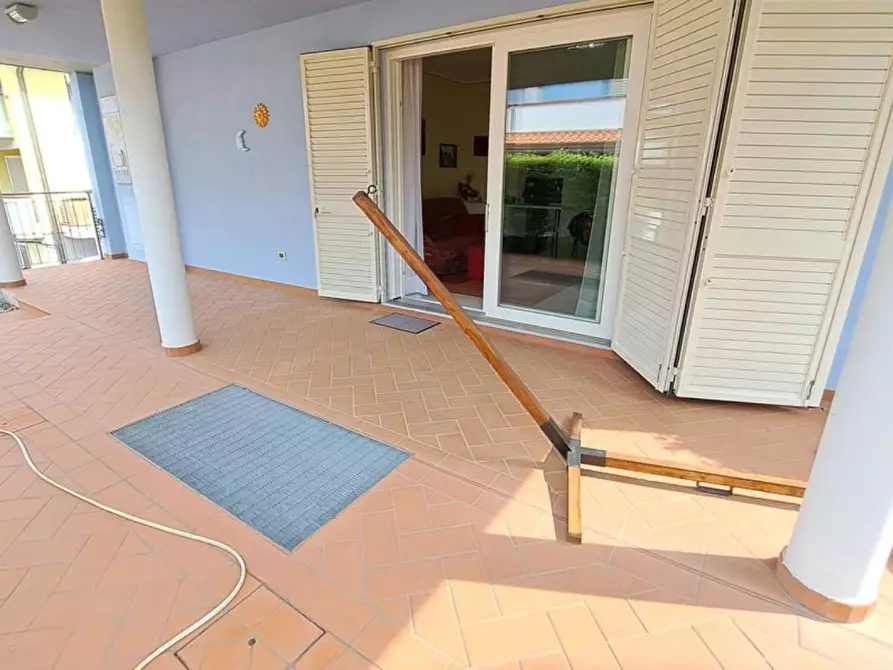 Immagine 12 di Casa bifamiliare in vendita  a Rosignano Marittimo