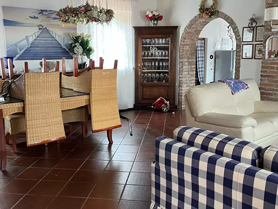 Immagine 19 di Rustico / casale in vendita  a Massarosa
