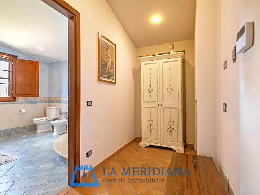 Immagine 9 di Casa indipendente in vendita  a Lamporecchio