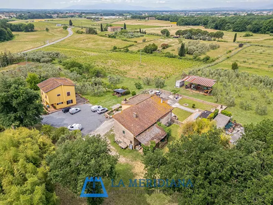 Immagine 24 di Casa indipendente in vendita  a Lamporecchio
