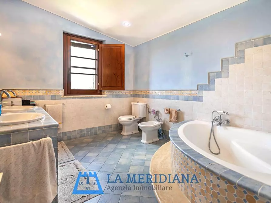 Immagine 10 di Casa indipendente in vendita  a Lamporecchio