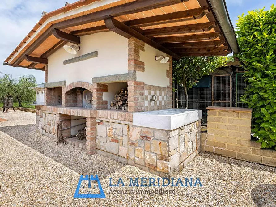 Immagine 19 di Casa indipendente in vendita  a Lamporecchio