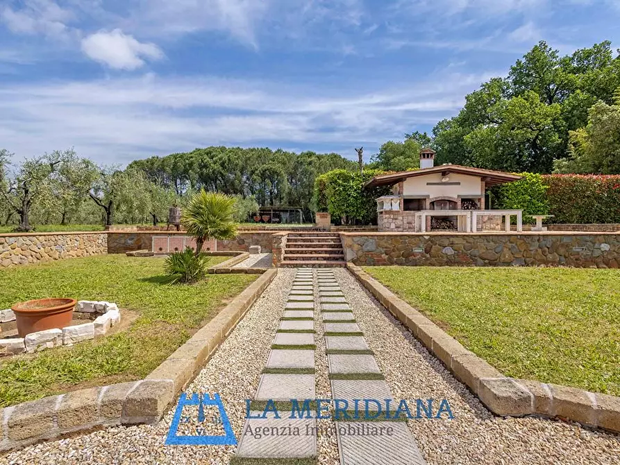 Immagine 17 di Casa indipendente in vendita  a Lamporecchio