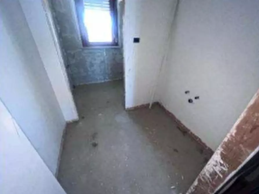 Immagine 10 di Mansarda in vendita  a Moncalieri